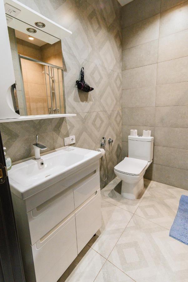 Royal Tower Luxurious Smart Residence Kijev Kültér fotó